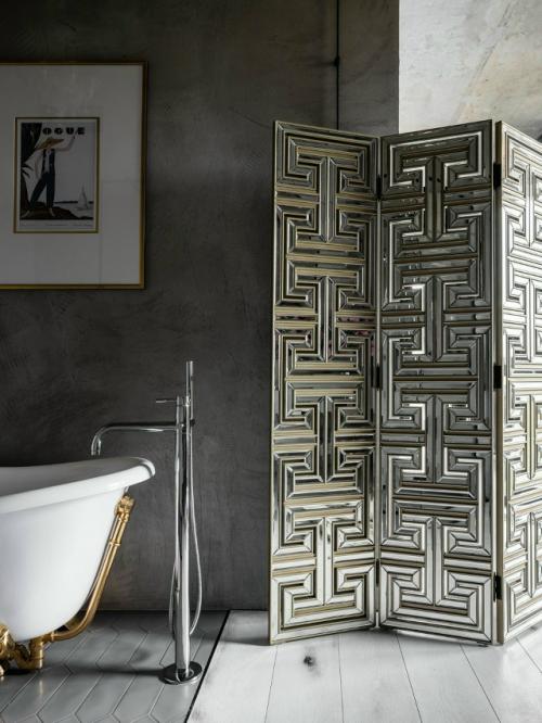 Дизайнер Валерия Москалева создала интерьер, отражающий сильный характер и активную жизнь своей заказчицы. 02