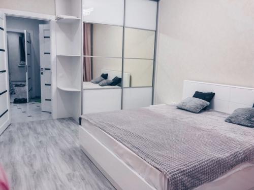 Наша квартира.  С удовольствием почитаю нормальные советы (а не только критику). 03