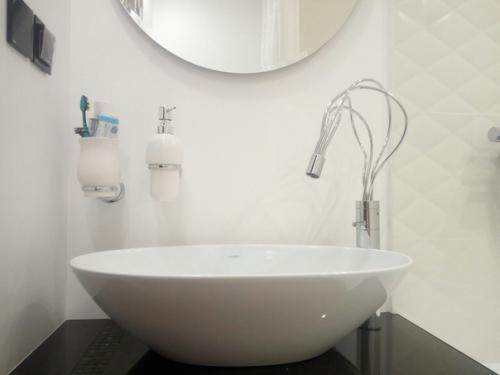 Наша квартира.  С удовольствием почитаю нормальные советы (а не только критику). 05