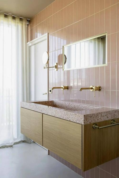 Каждый день мы радуемся нашему решению: вилла во Франции с видом на пляж. 01