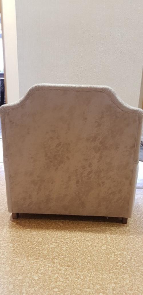 Из остатков фанеры сделал банкетку) вроде неплохо. 04