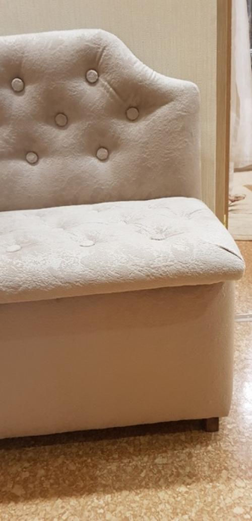 Из остатков фанеры сделал банкетку) вроде неплохо. 06