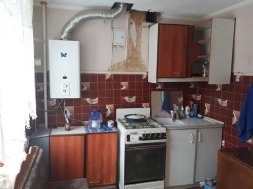 Ремонт руками молодого человека 19 лет. 
