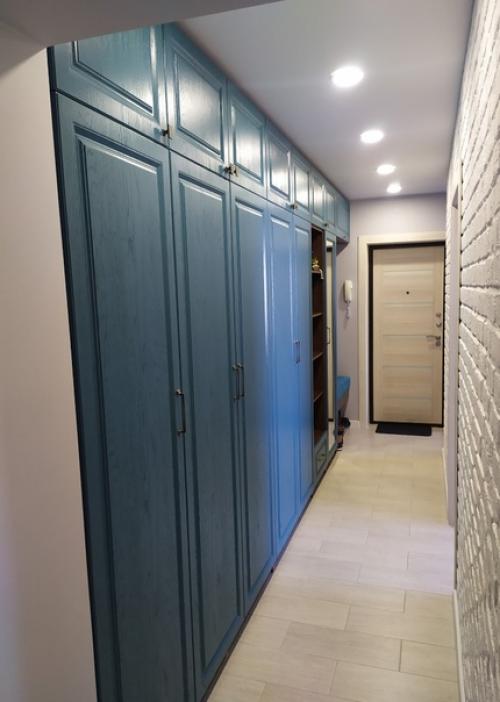 А еще нашу прихожую покажу. 03