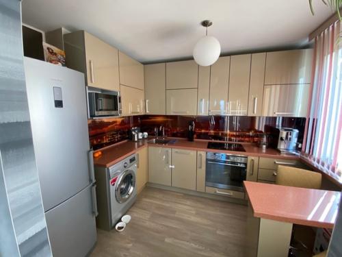 Кухне уже пятый год.