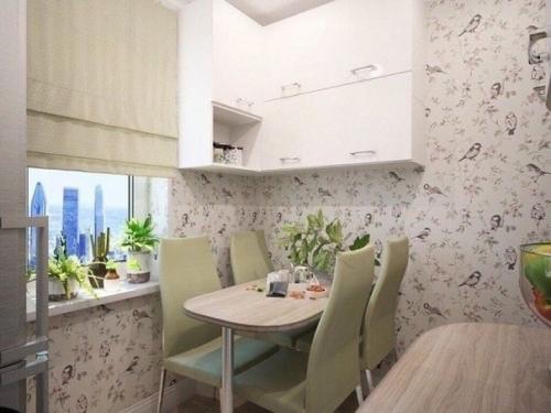 В хрущевке сильно не разгуляешься. 03