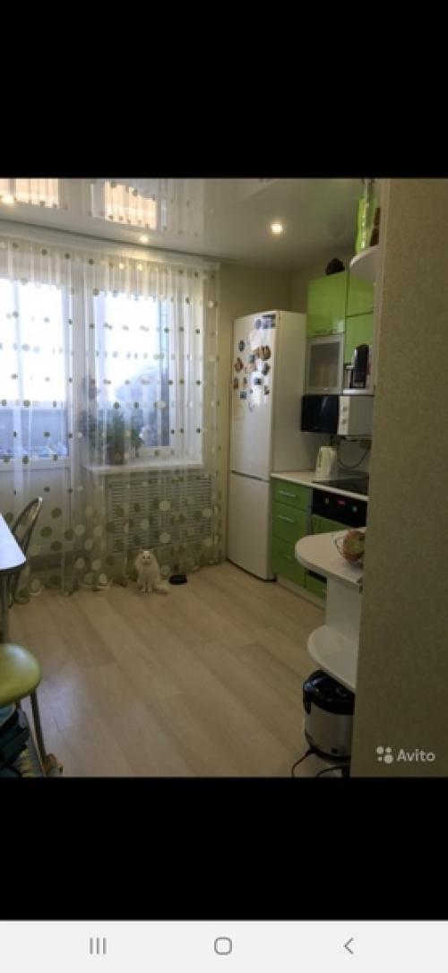 Переделали наконец то нашу зелёную кухню, утеплили балкон и убрали оконный блок.