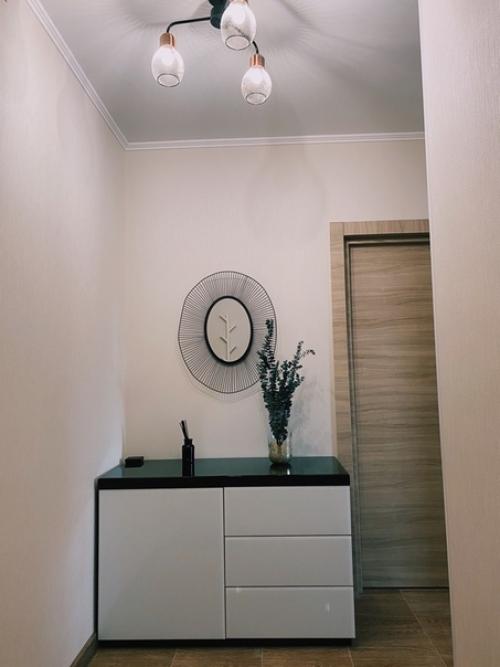 Маленькая прихожая в современном стиле. 02