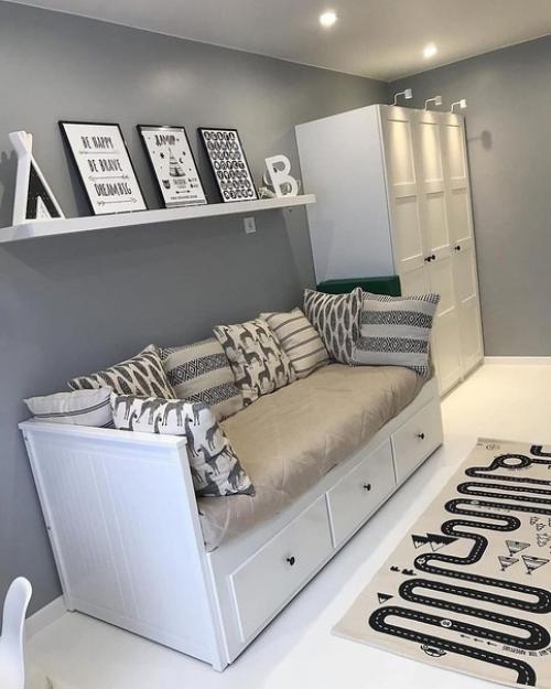 Интерьер трешки в сером цвете. 02