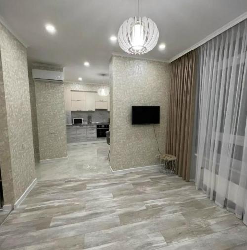 Общая площадь жилья составляет 45 квадратных метров. 03