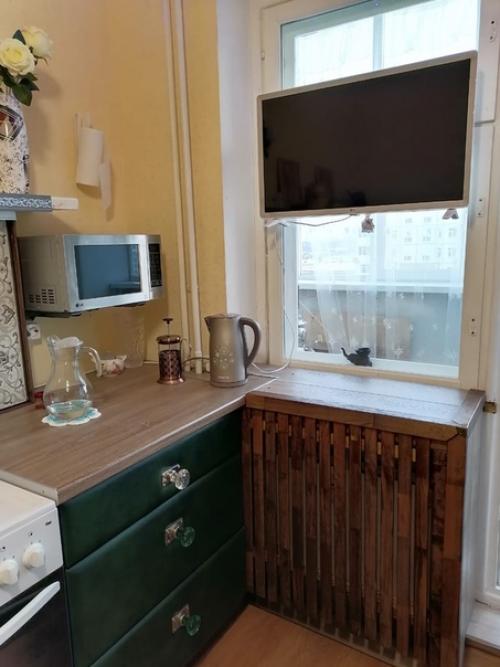 Здравствуйте!  Прошу вашему вниманию мою маленькую кухню Своими Руками. 05