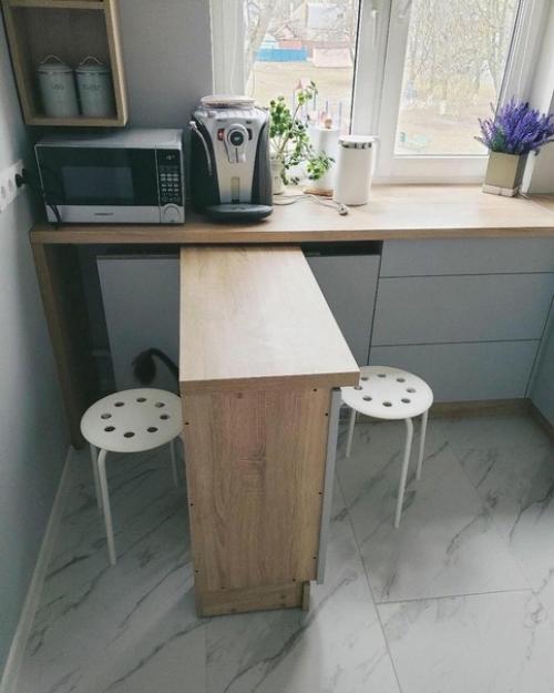 Отличный вариант расположения мебели в маленькой кухне площадью всего 6 кв. 02