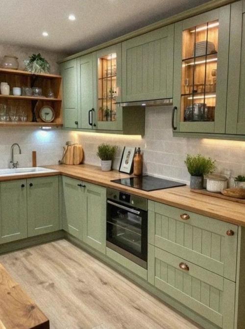Прекрасные варианты кухонь. 01