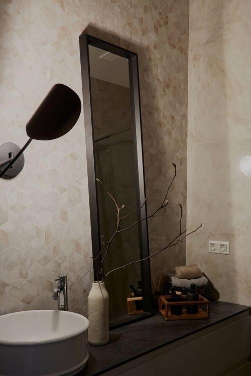 Светлая квартира в парижском стиле: элегантность для современной жизни. 05