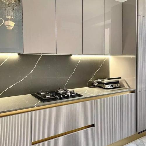 Какой утонченный интерьер кухни. 01