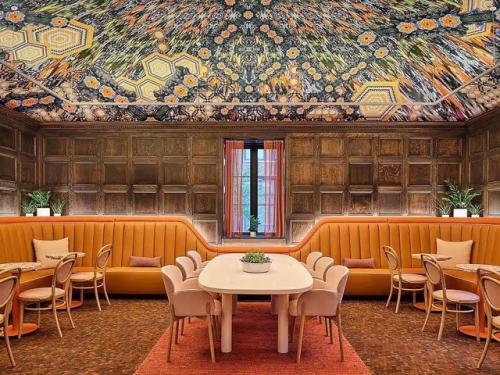 Бутик - отель с характером: когда здание становится музеем. 07