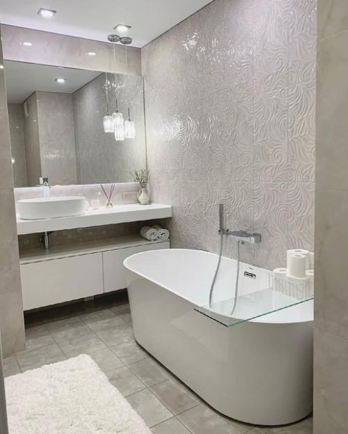 Интерьер квартиры в светлой цветовой гамме. 01