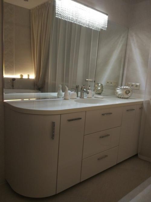 Почти закончили ремонт ванной.