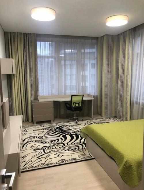 Обновили ремонт в комнате нашего мальчугана.