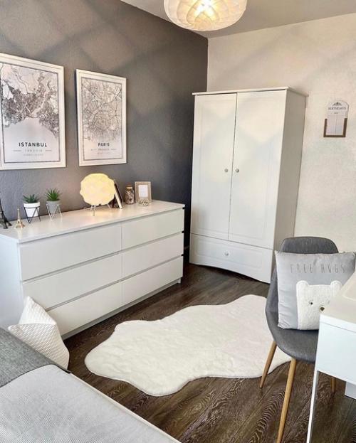 Детская комната в сером цвете.