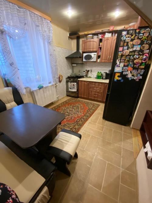 Было - стало. Отличный ремонт, главное, чтобы холодильник опять не оброс магнитиками.