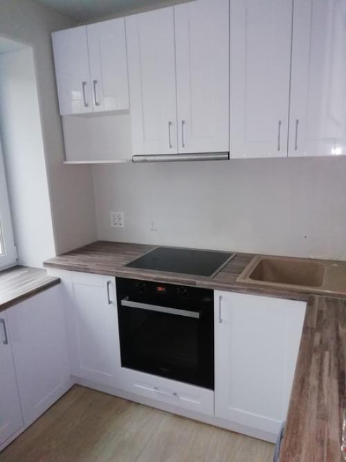 Вот такое чудесное пространство площадь получилось 198*220. 01