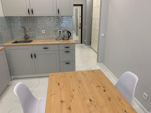 И наш ремонт покажу. 04