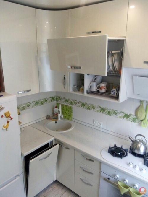 Светлая и уютная кухонька, с ремонтом своими руками. 03