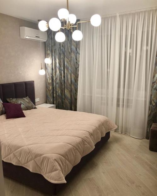 Ремонт в спальне: светло и красиво.