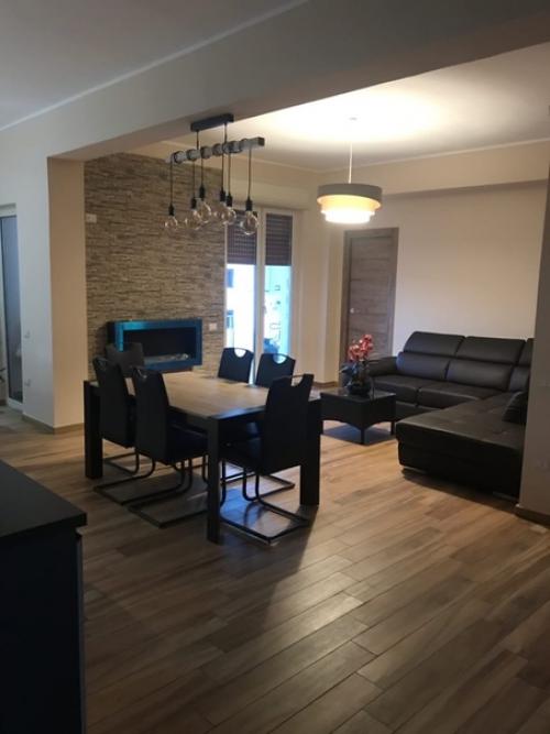 Доделали ремонт, но не знаю какие шторы лучше?