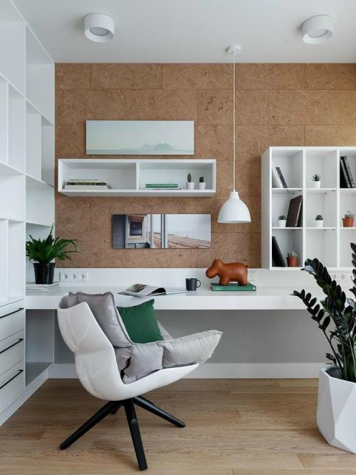 Когда геометрия пространства нестандартная, на помощь приходят встроенные системы хранения - они прячут ниши и подстраиваются под форму квартиры. 04