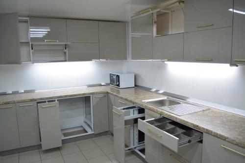 Посоветуйте, какой фартук поставить? 02