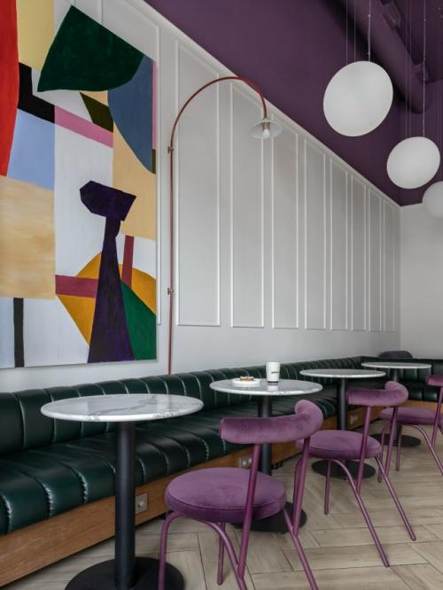 Французское настроение в спальном районе Челябинска.

