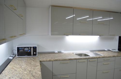 Посоветуйте, какой фартук поставить? 03