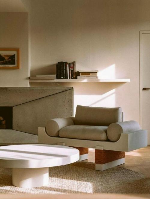 Квартира у садов пале-рояль: когда фактуры важнее декора. 03