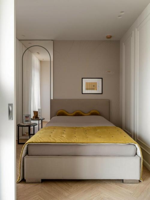 В Минске дизайнер Анна римша оформила квартиру для певицы, которая много путешествует и хотела перенести атмосферу отелей в свое жилье. 02