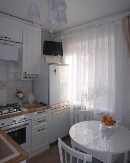 Стандартная кухня в хрущевке. 02