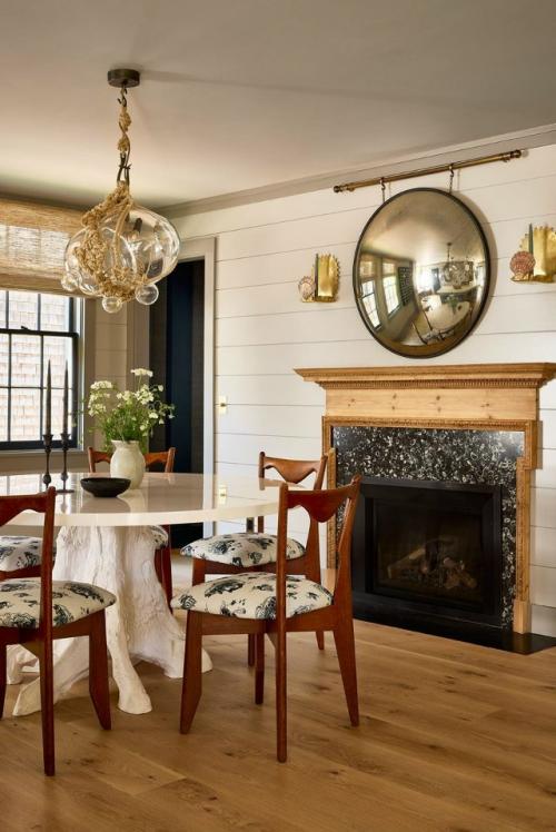 Нантакет обычно ассоциируется с легкими, воздушными интерьерами в морской эстетике. 06