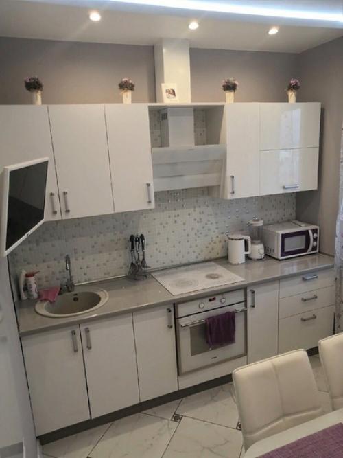 Приятный ремонт в однушке: светло, уютно. 01