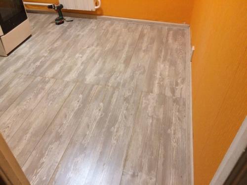 Наша бюджетная кухня) ремонт делал муж, до нового года успел) сейчас уже наслаждаемся обновками по деньгам ушло 40 тыс. 04