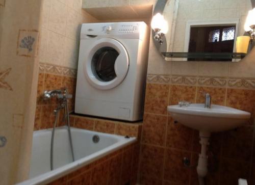 Вот, сколько потрясающих идей размещения в квартире!