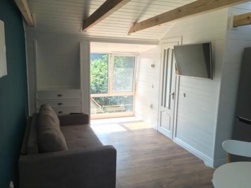 Квартира - студия на мансарде - общая площадь 20 кв. 05