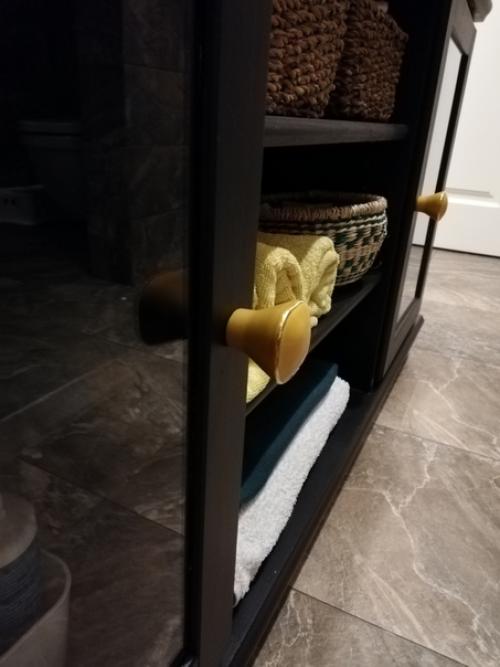 Переделка старой икеевской тумбы под тв. 03