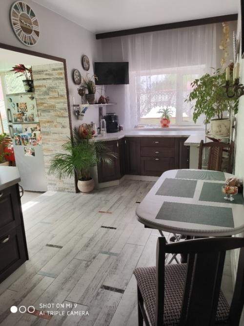 Полтора месяца ремонта своими руками, и если сравнивать, что было нам нравится. 03