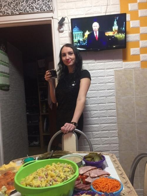 Наша бюджетная кухня) ремонт делал муж, до нового года успел) сейчас уже наслаждаемся обновками по деньгам ушло 40 тыс. 08