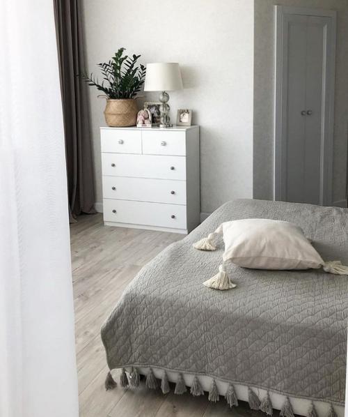 Отлично получилось. P. S. только что за искусственные цветы. 01