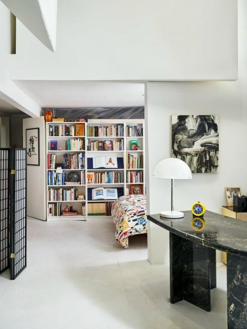 Лофт в Лос-анджелесе, в котором живут основатели бренда Asparagus, стал отражением их творческого подхода к жизни. 05