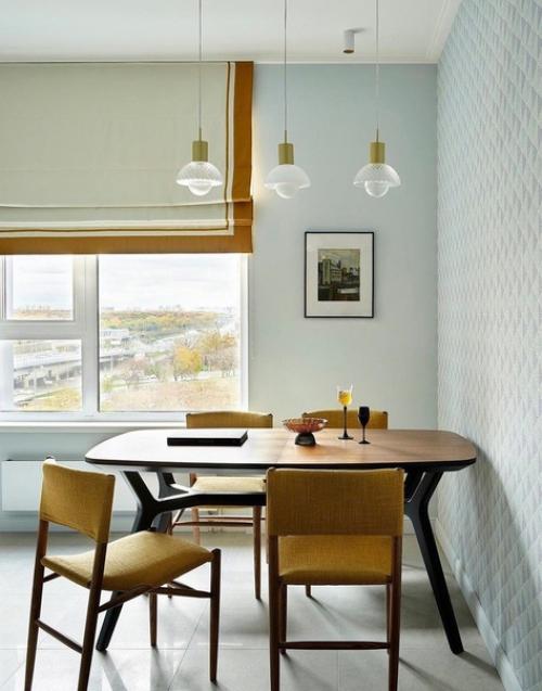 Заказчица купила эту трешку для своих родителей, при этом ее собственная семья часто проводит здесь выходные и праздники. 01