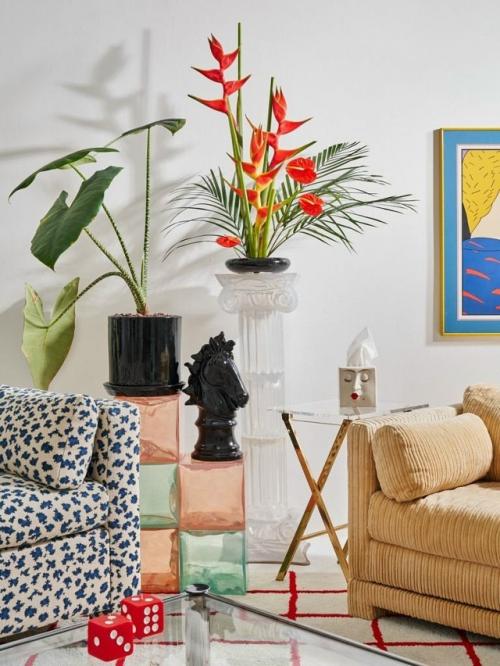 Лофт в Лос-анджелесе, в котором живут основатели бренда Asparagus, стал отражением их творческого подхода к жизни. 04