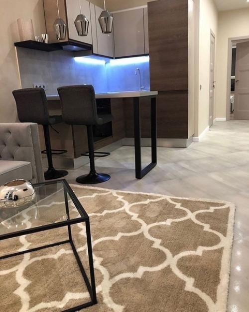 Прекрасная квартира для девушки.